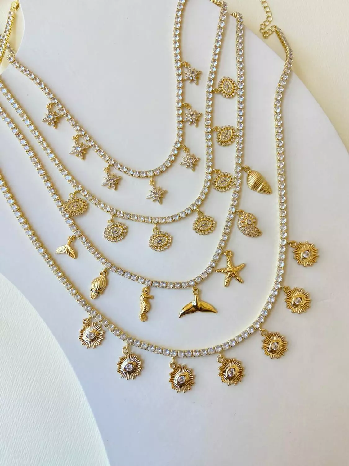 <h3><span style="color: rgb(173, 140, 144)">Necklace</span></h3>