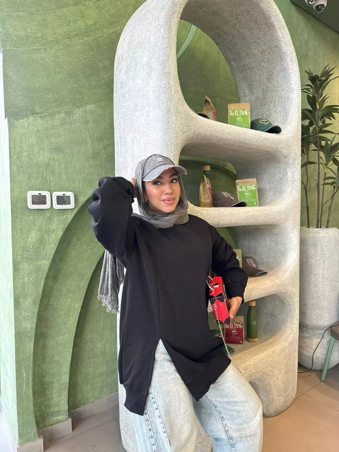 The Slit Crewneck  4