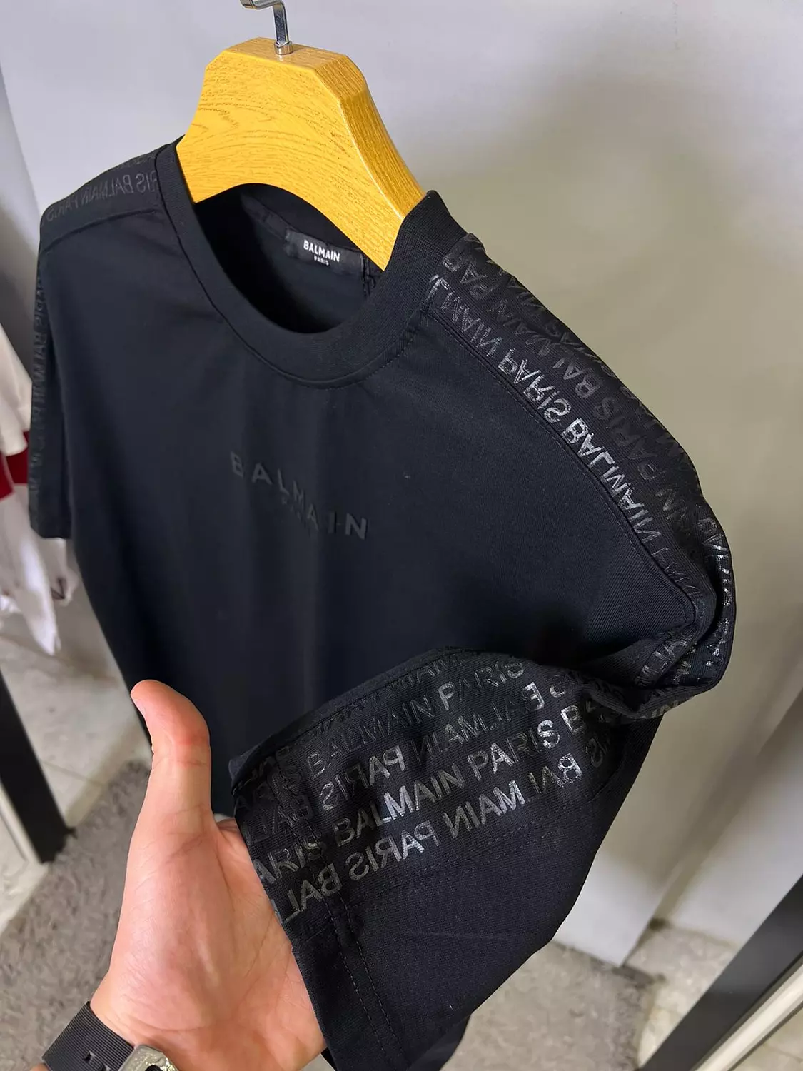 BALMAIN TSHIRT / 1472 7