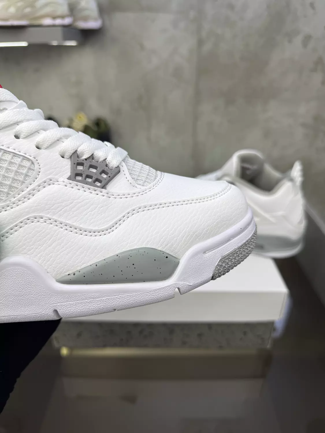 Nike Air Jordan 4 Retro White Oreo ‘’premium’’ 2