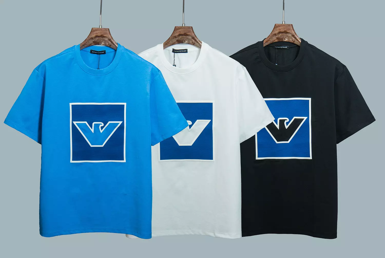 EMPORIO ARMANI TSHIRT \ 2195 6