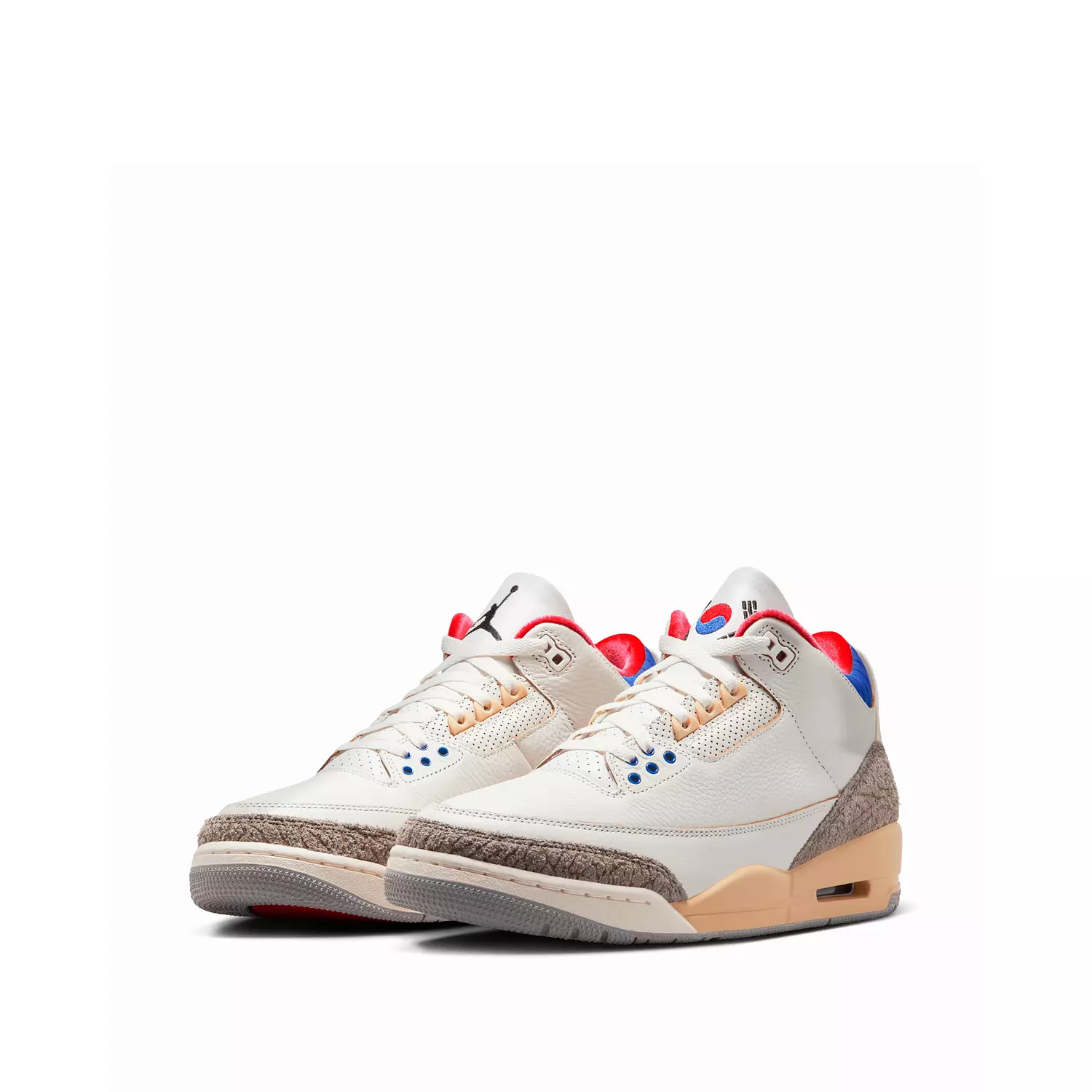 Jordan Air Jordan 3 Retro OG SP "Seoul 2.0" sneaker in white 4