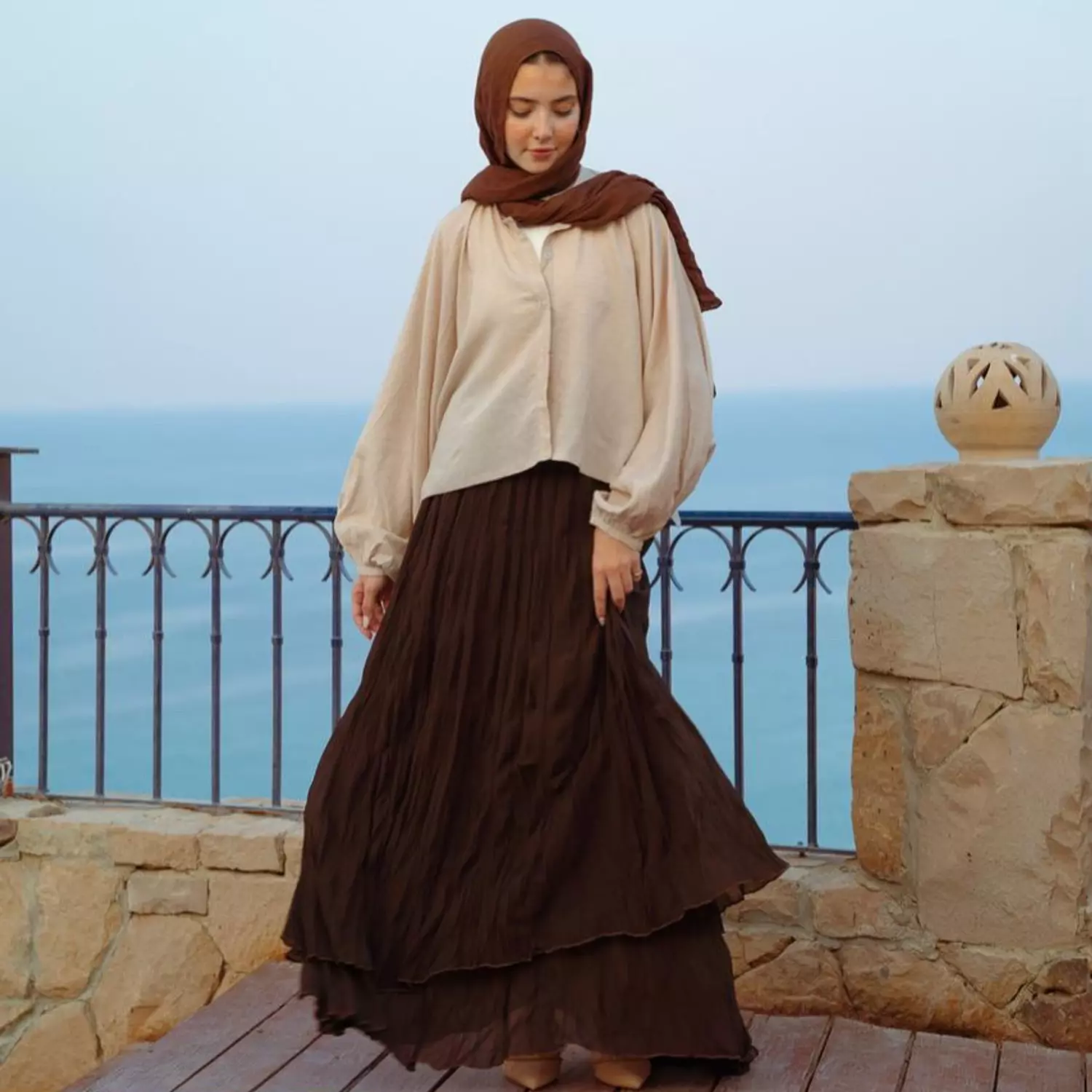 Cropped blouse image