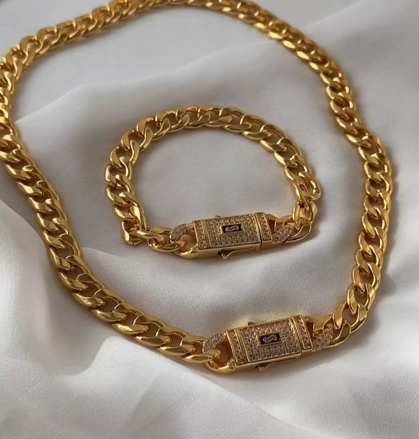 Necklace N25 2
