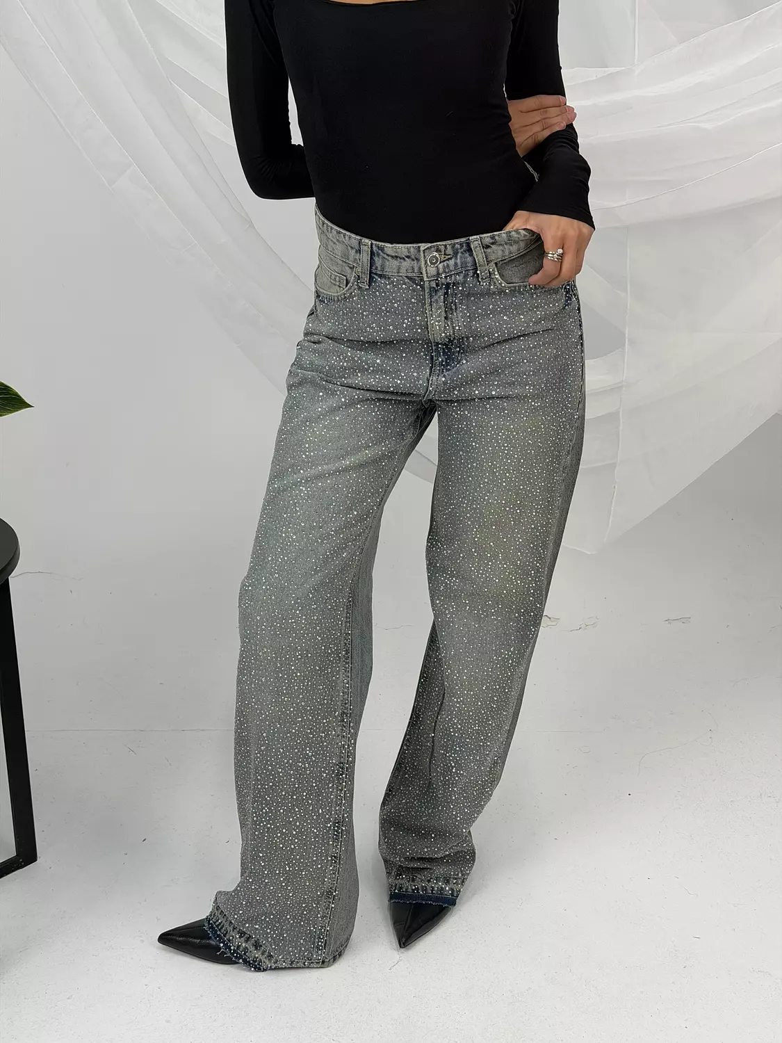 Sparks glowy pants 3