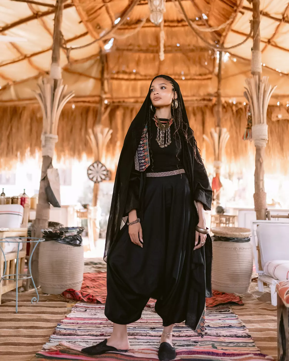 Aribian kaftan with traditional add 2