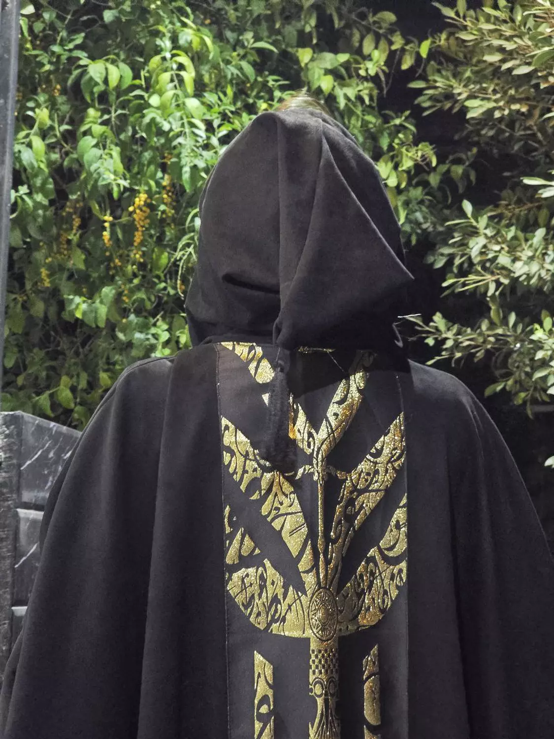 Black Moroccan Style Suede kaftan  3