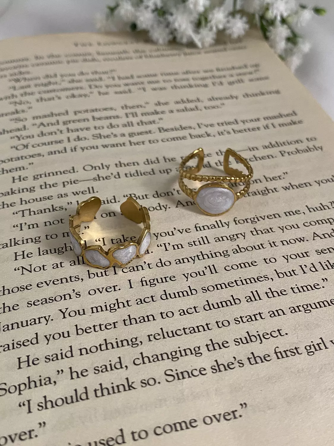 White Hearts Ring 3