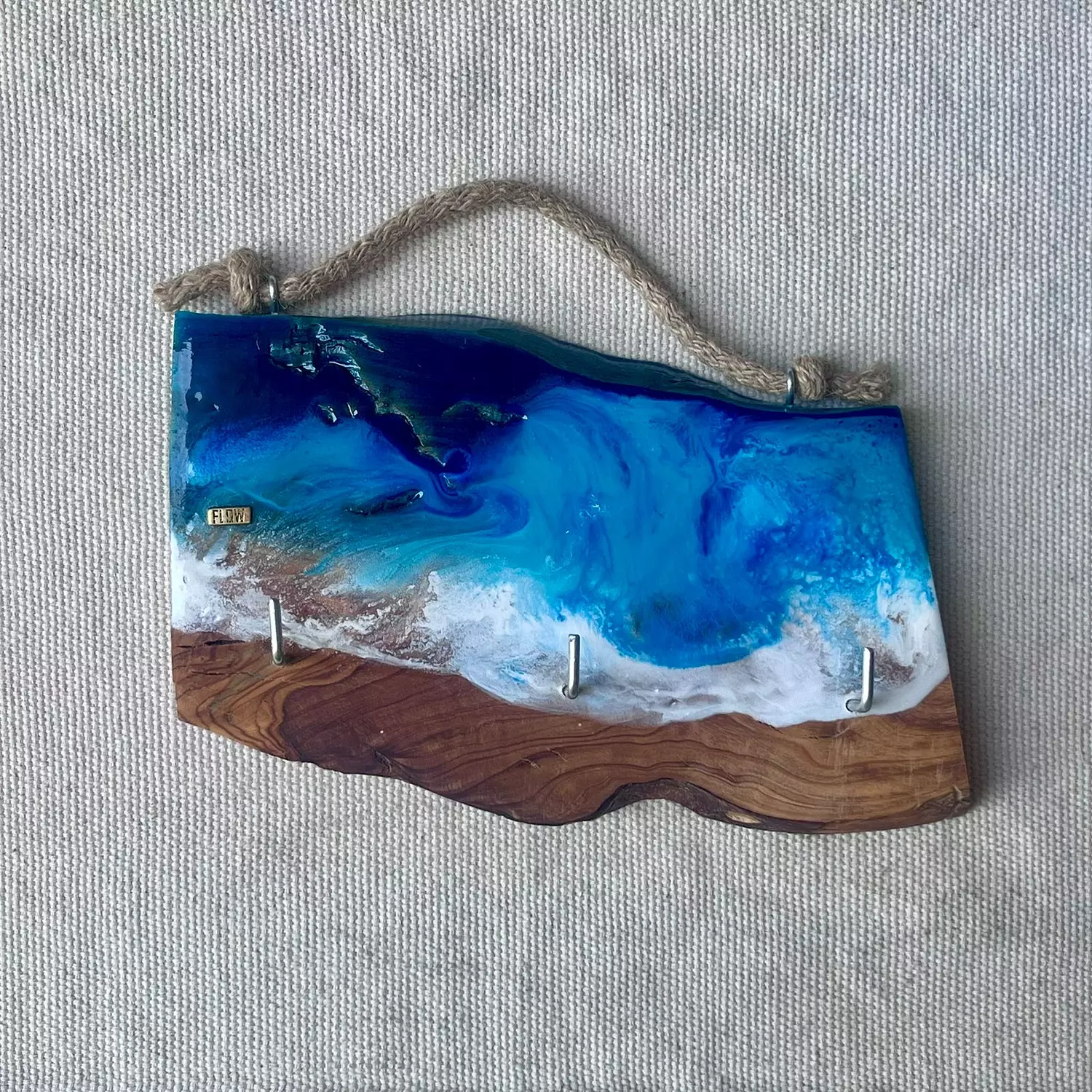 Small Live Edge Key Holder 2