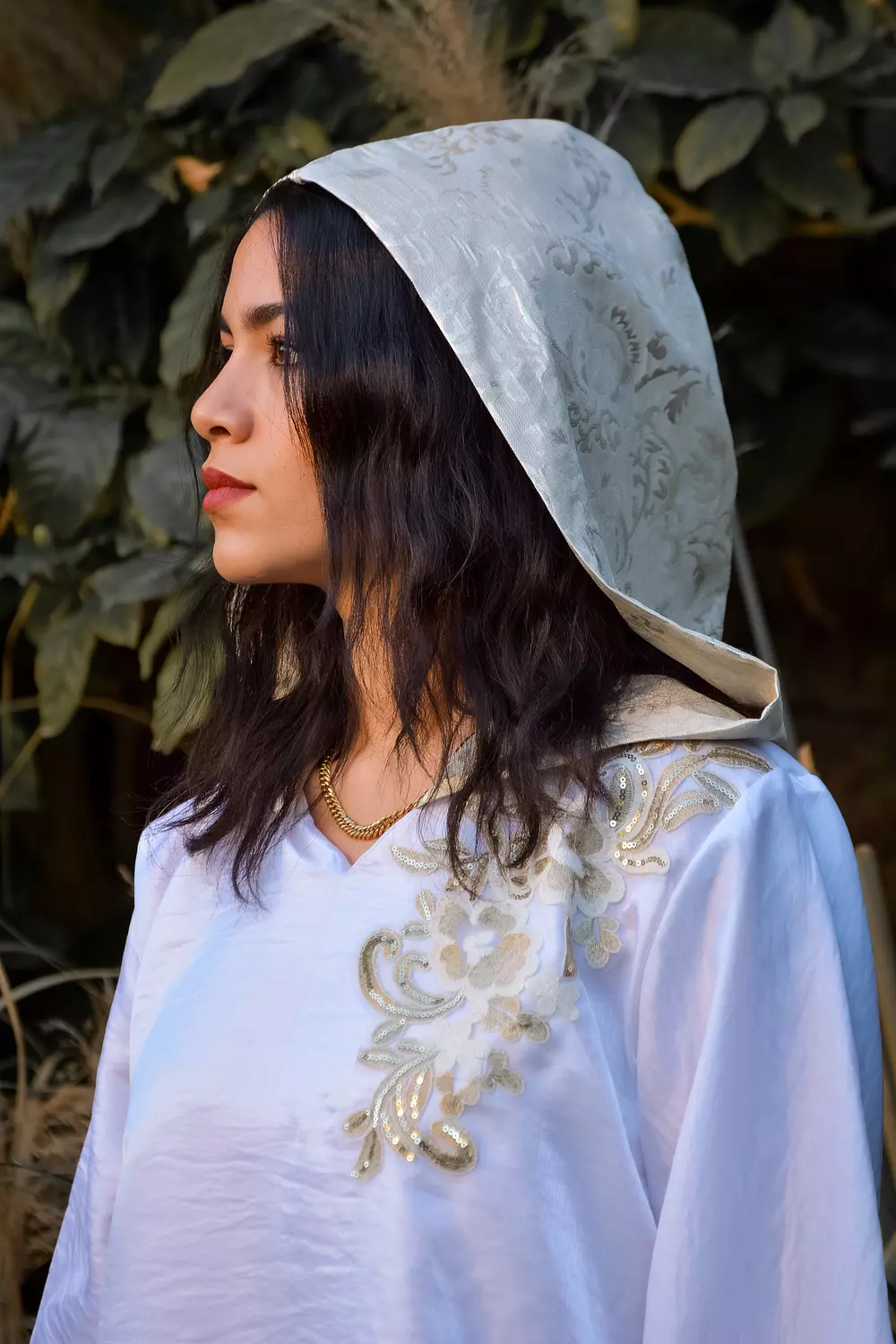 White with gold  2