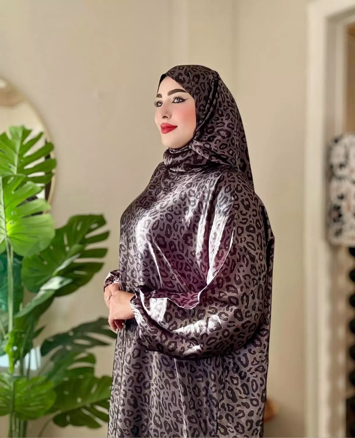 Print Satin Isdal with Attached Hijab 2