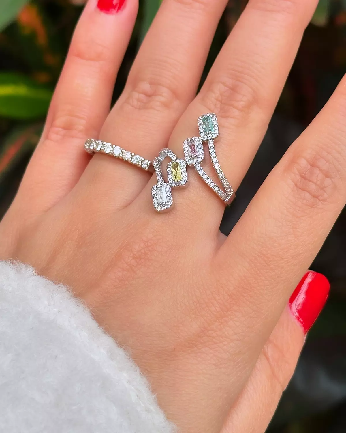 Four Rhinestone Ring  4