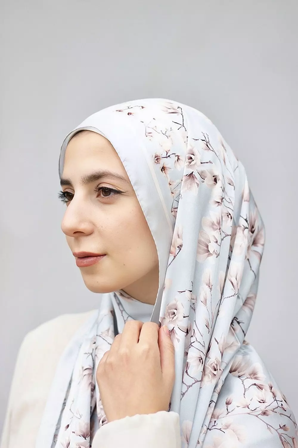 Serene in satin  image