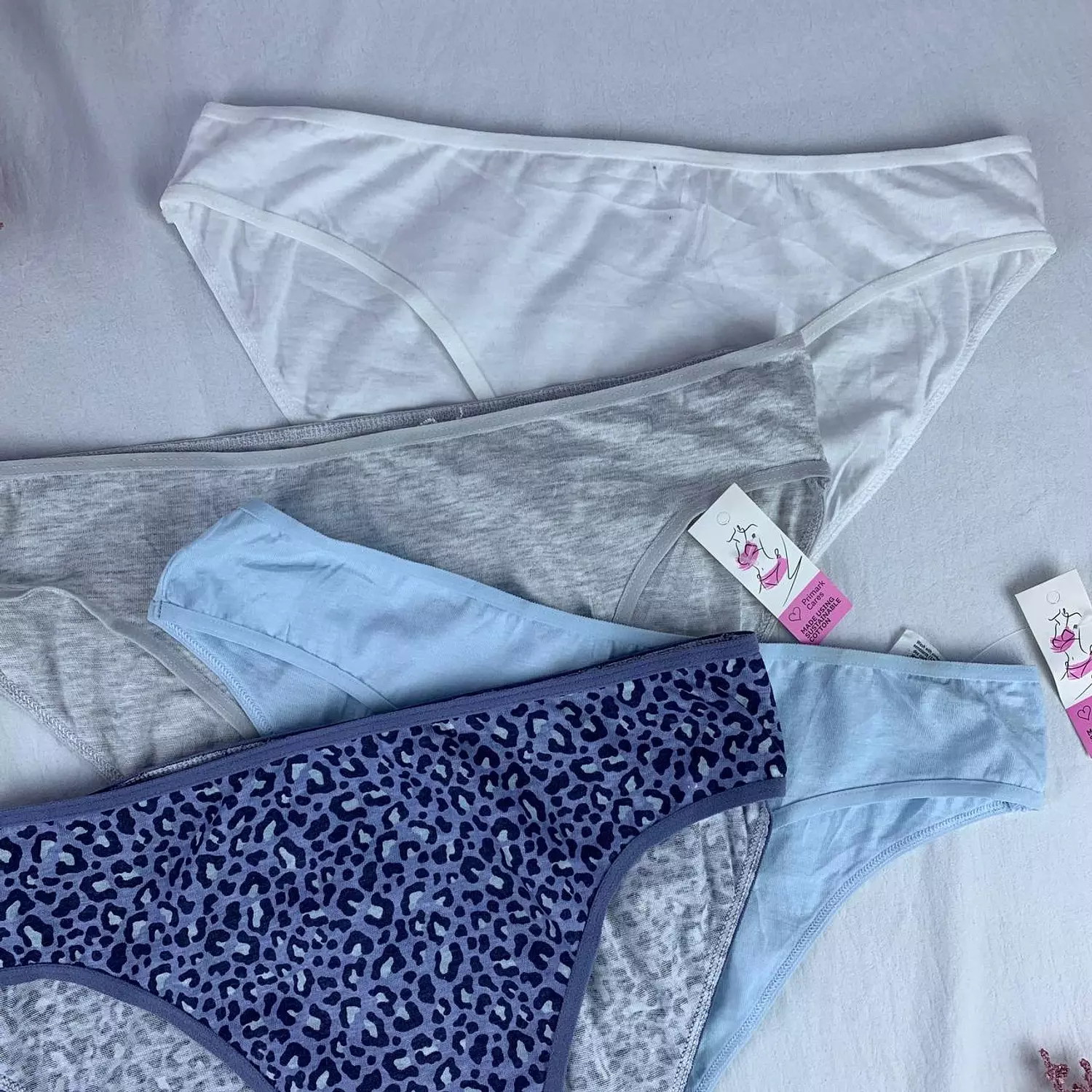 4   pieces cotton panty set from primark   Size S fit s  M  60:65 k    hover image