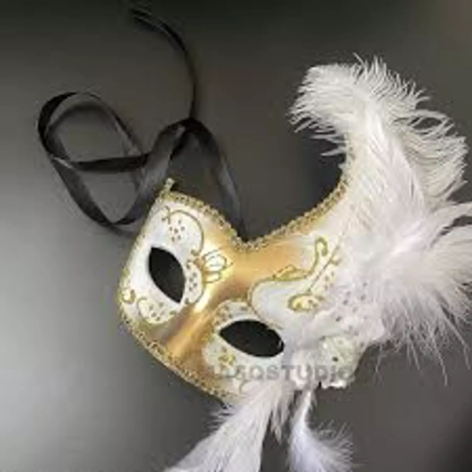 Feather eye mask image