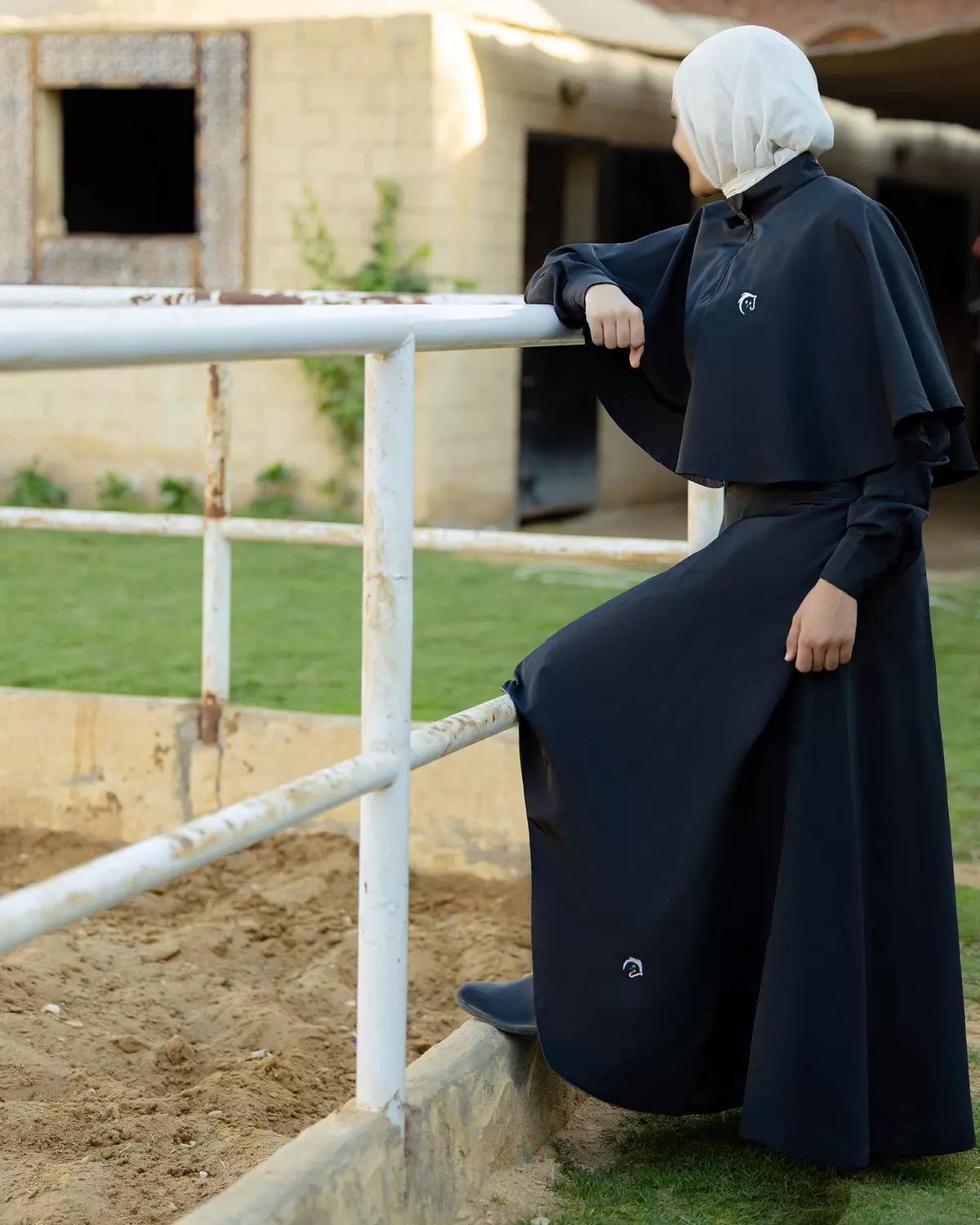 2-in-1 Modest Cap-Shirt 3