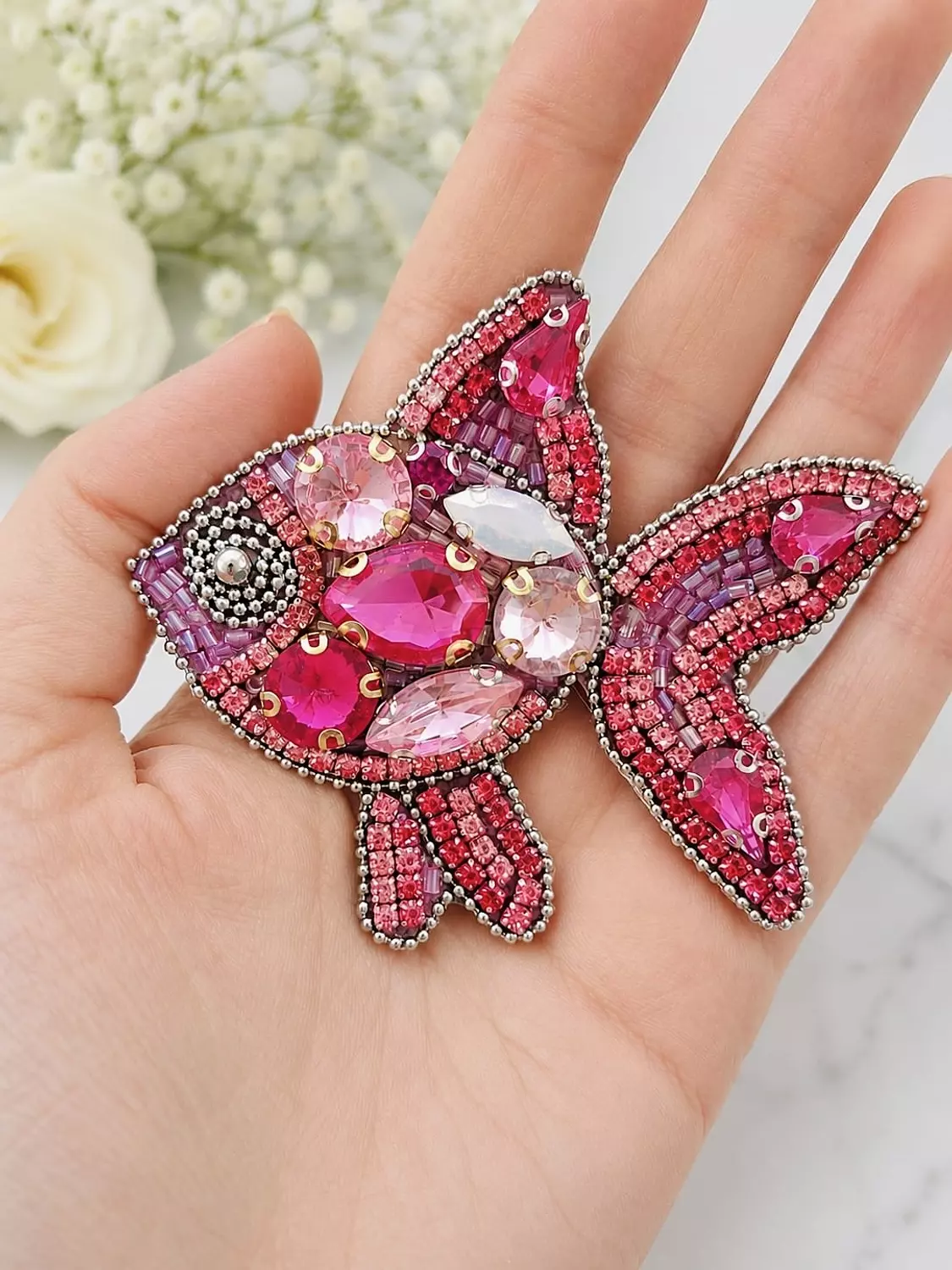 Pink fish Brooch image
