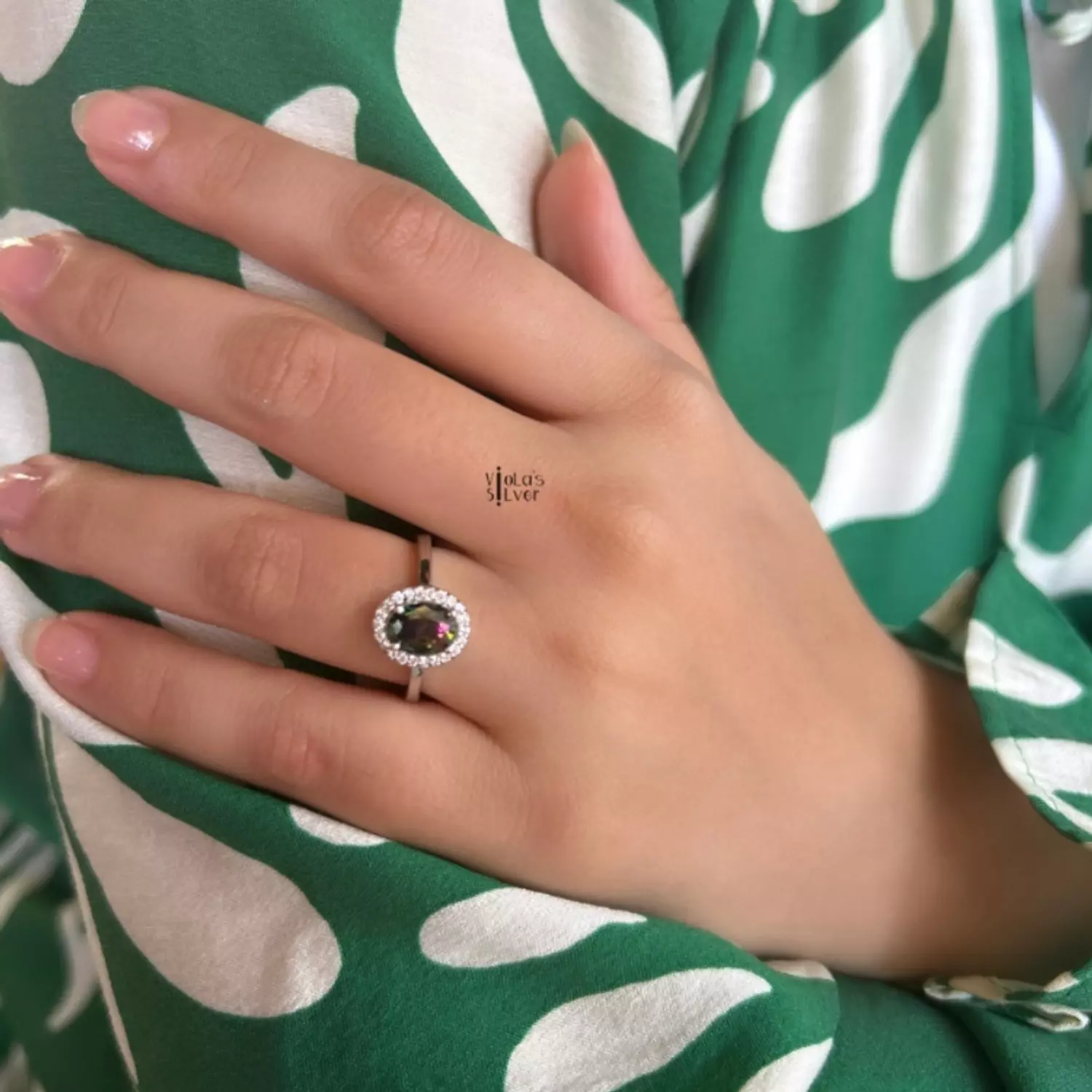 Alexandritte silver ring image