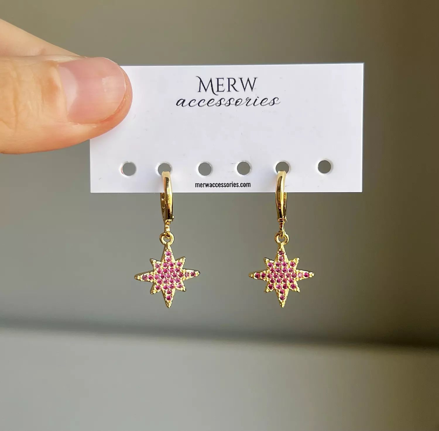 Pink stones earring image