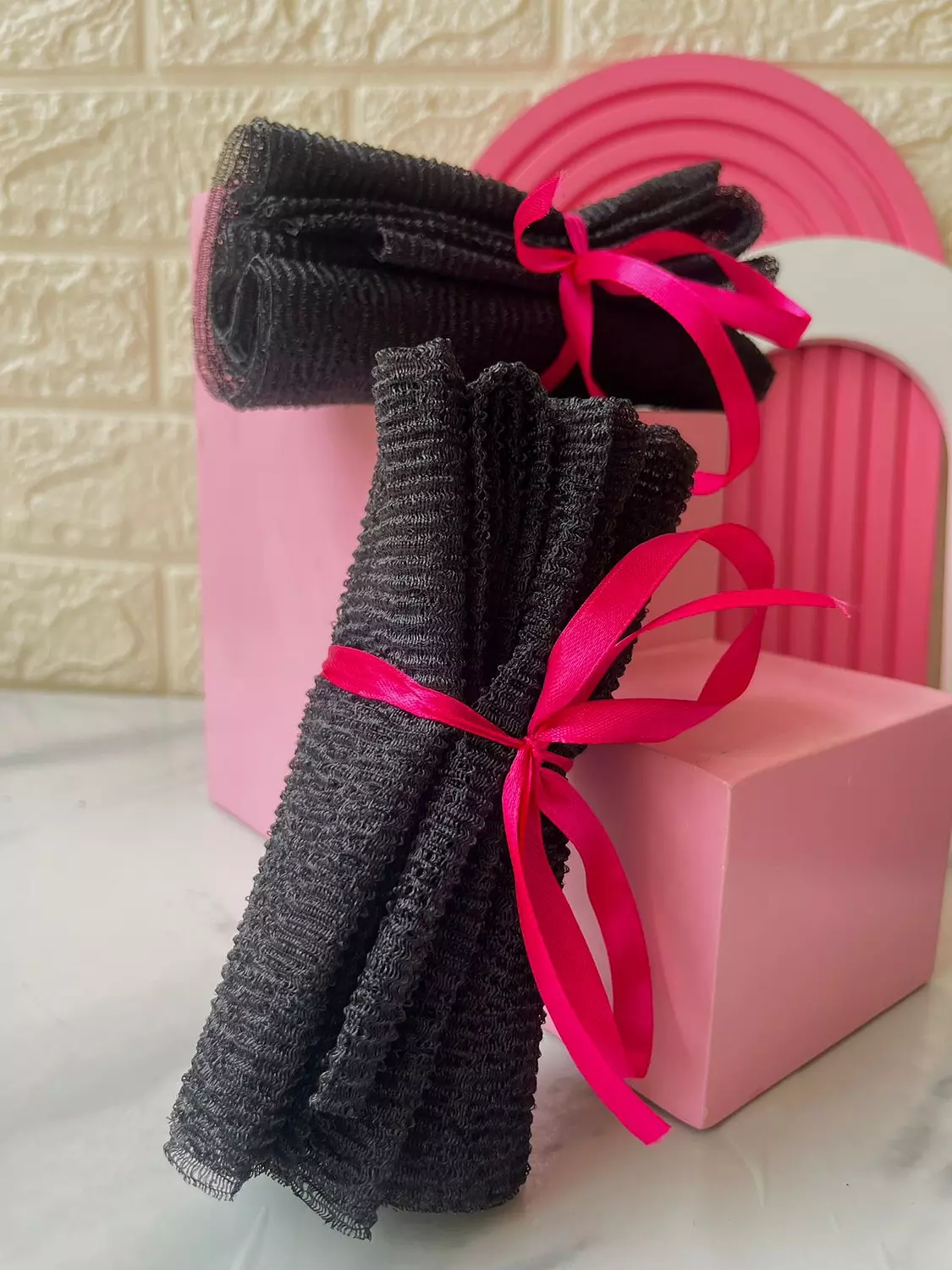 EXFOLIATING TOWEL image