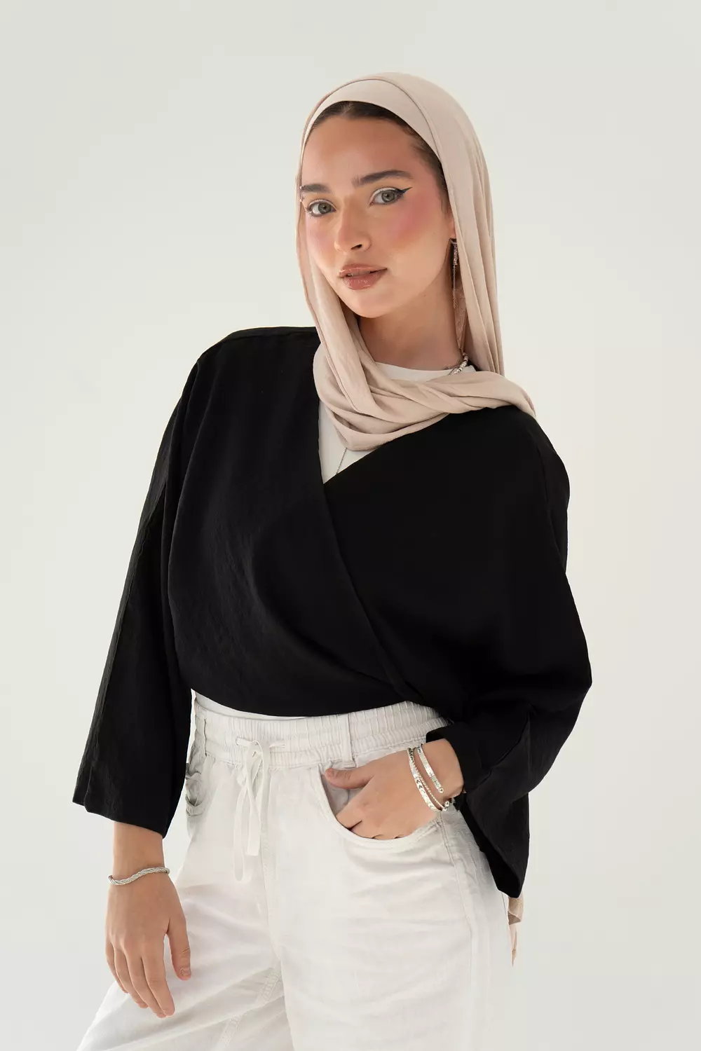 Sophia Blouse In Black  image