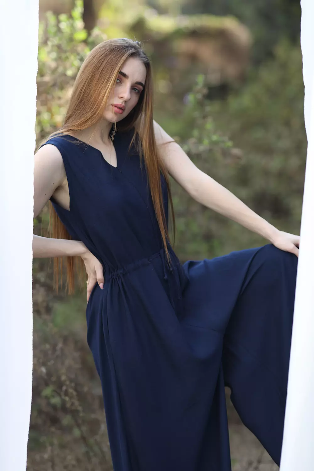 Wide Leg Linen Jumpsuit - Dark Blue 2