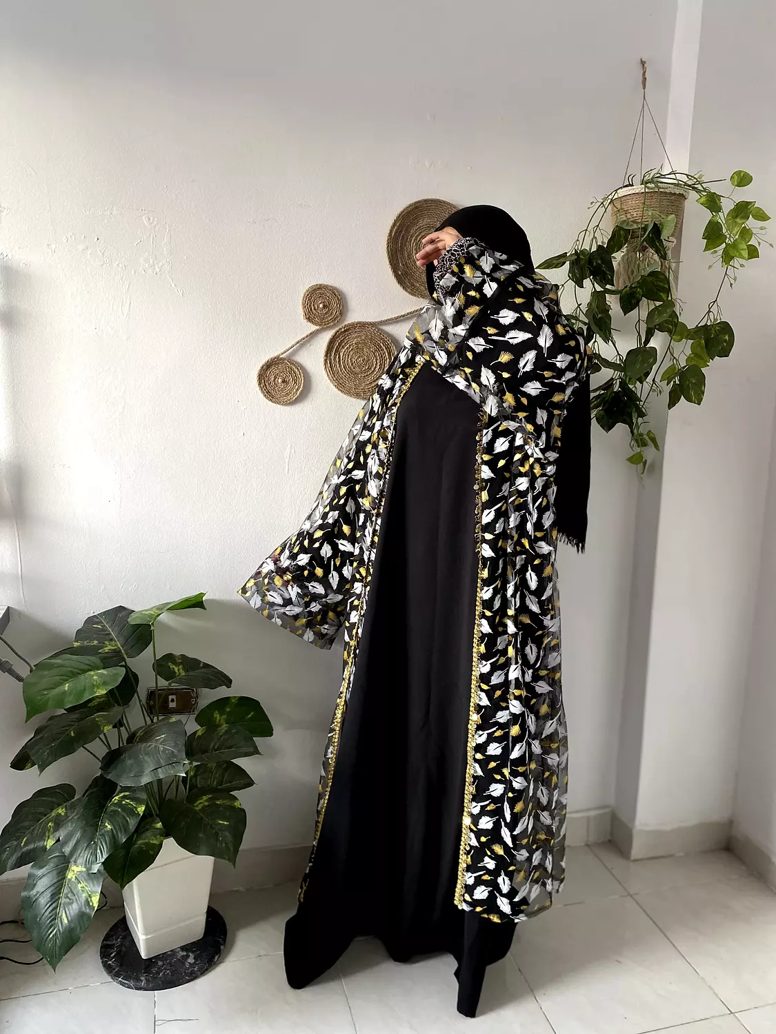 Kofttan with embroidered ribbon image