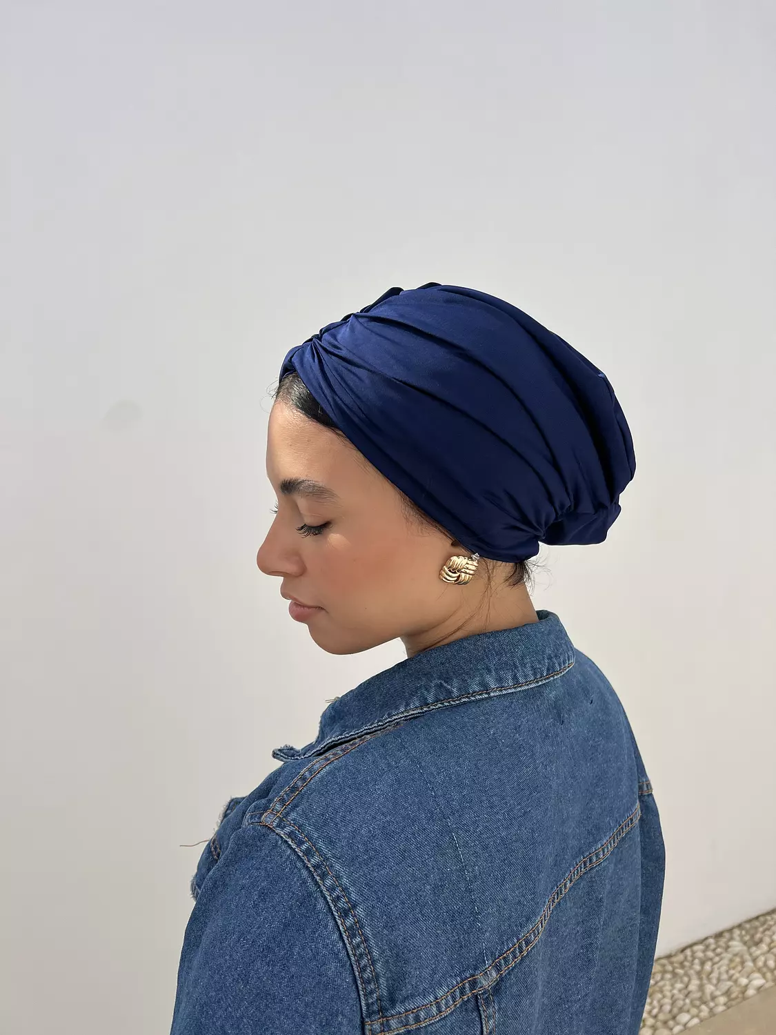 The navy blue turban 1