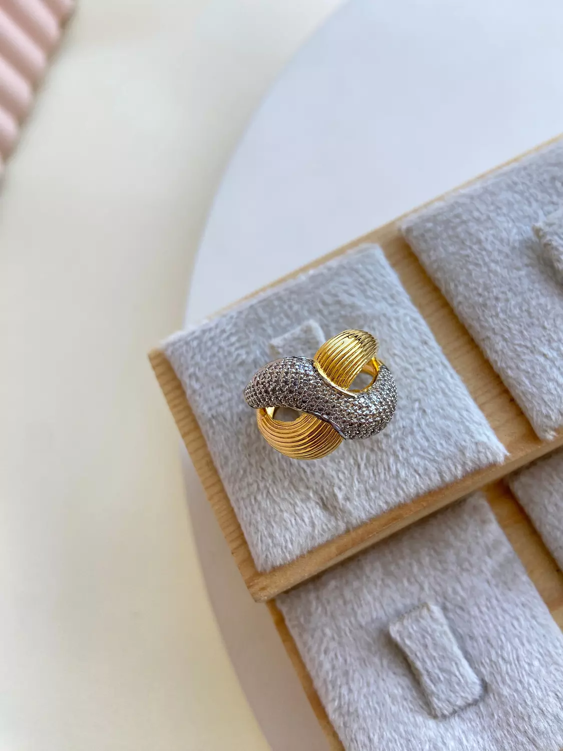 Champagne rings 4
