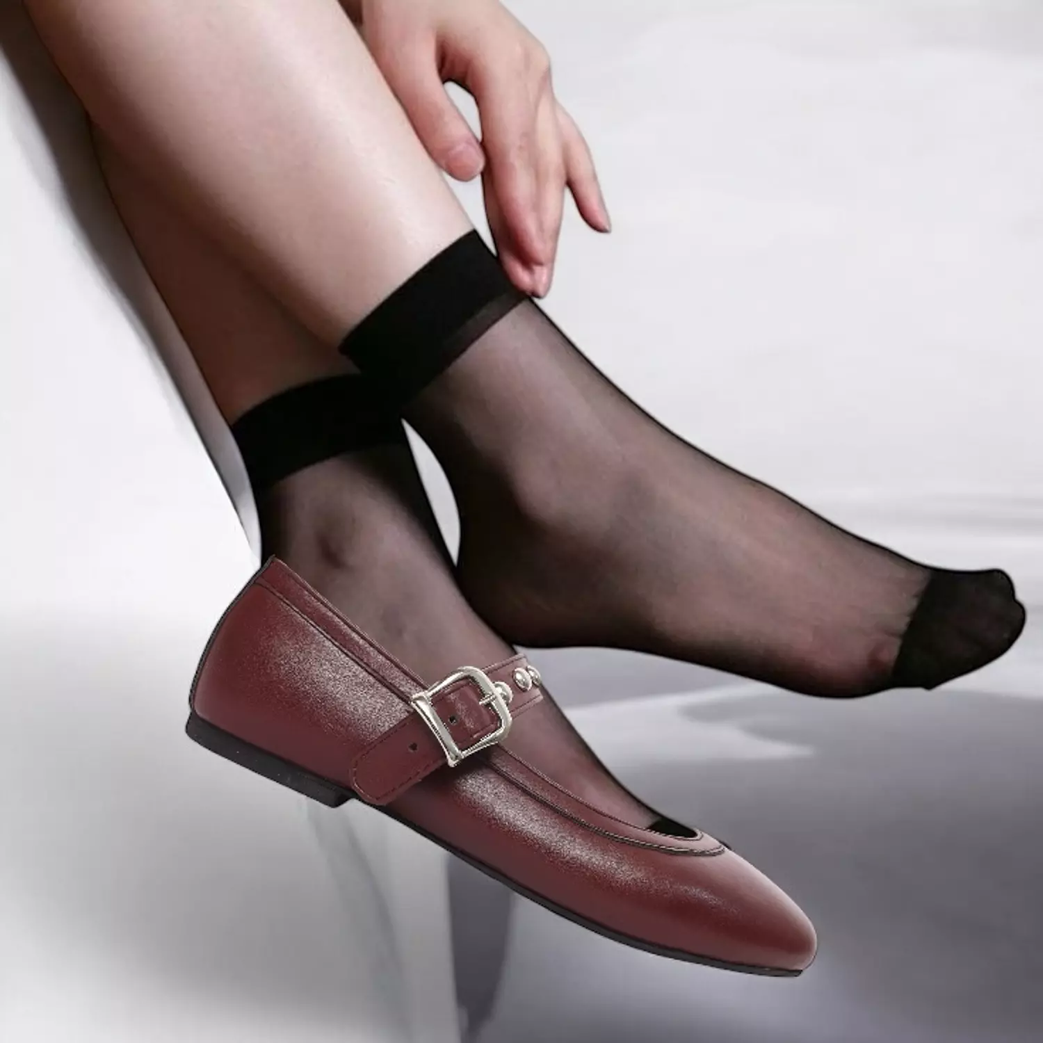 <h2 style="text-align: center"><span style="color: rgb(0, 0, 0)">BALLERINAS</span></h2>