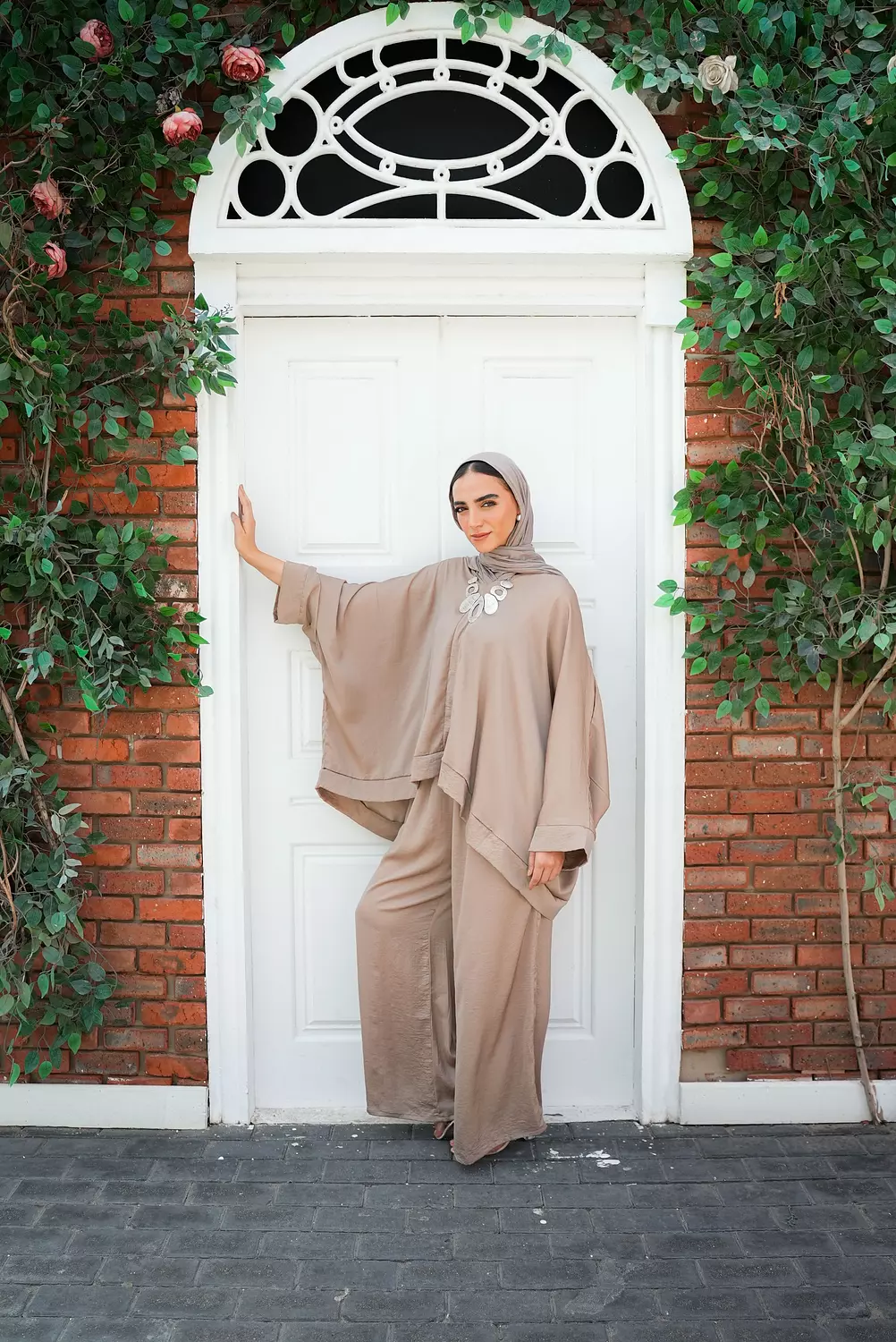 Beige set 7
