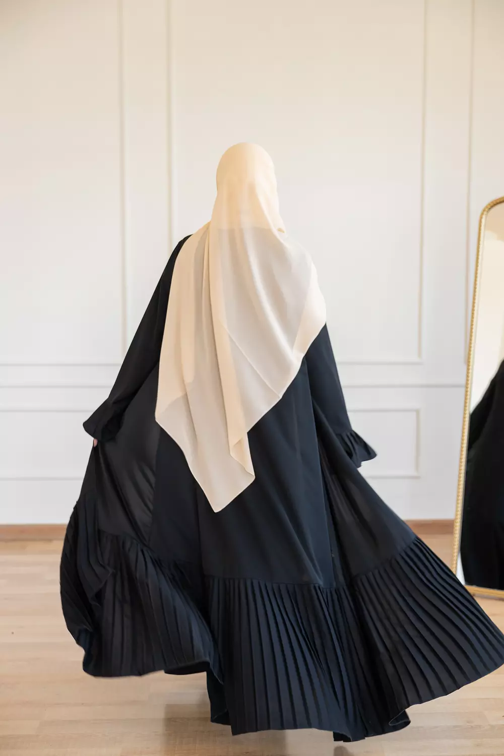 Black Charm Kaftan 043 3