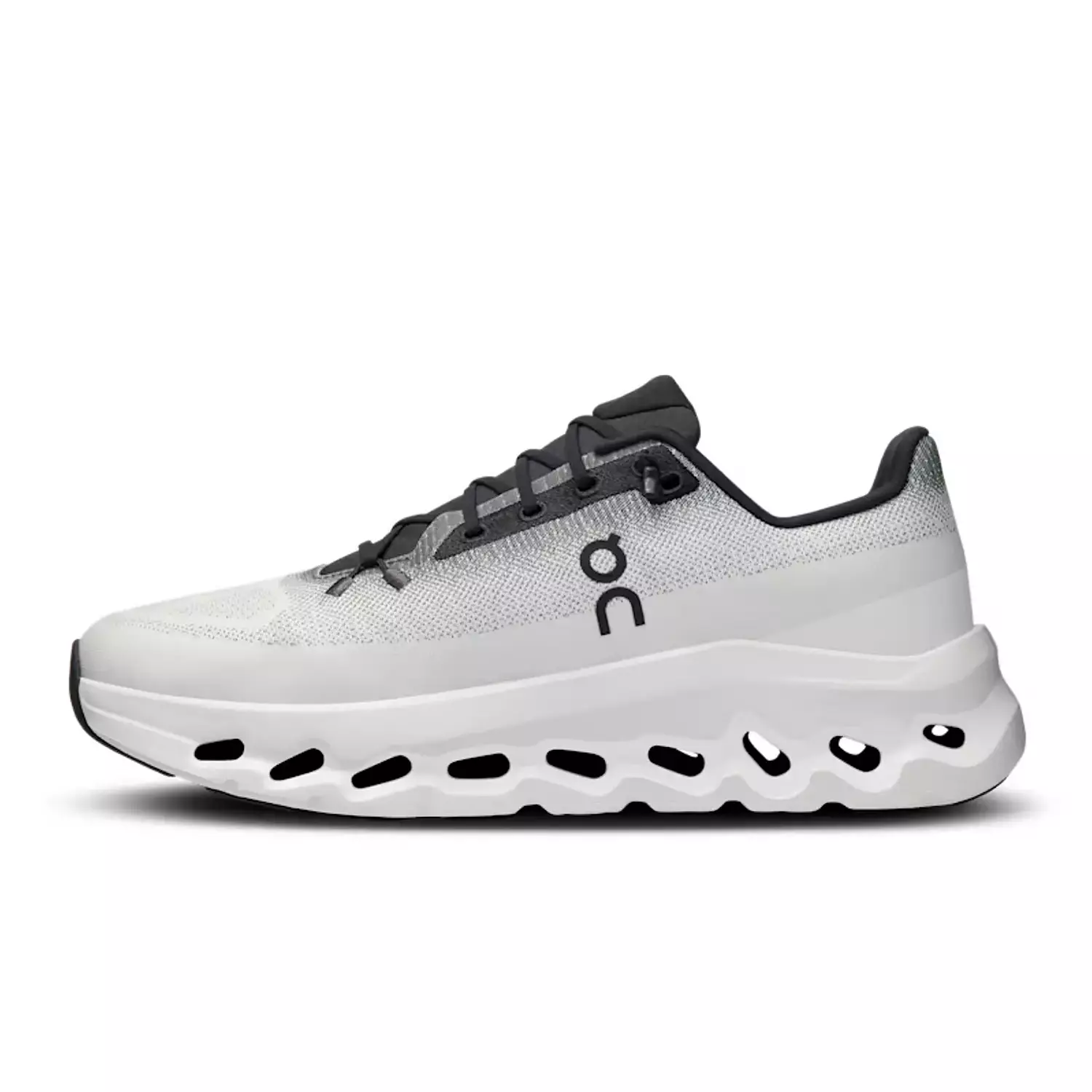 On Running Cloudtilt Black/Ivory 1