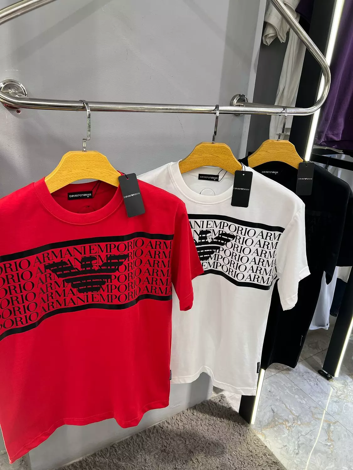 EMPORIO ARMANI TSHIRT / 1256 9