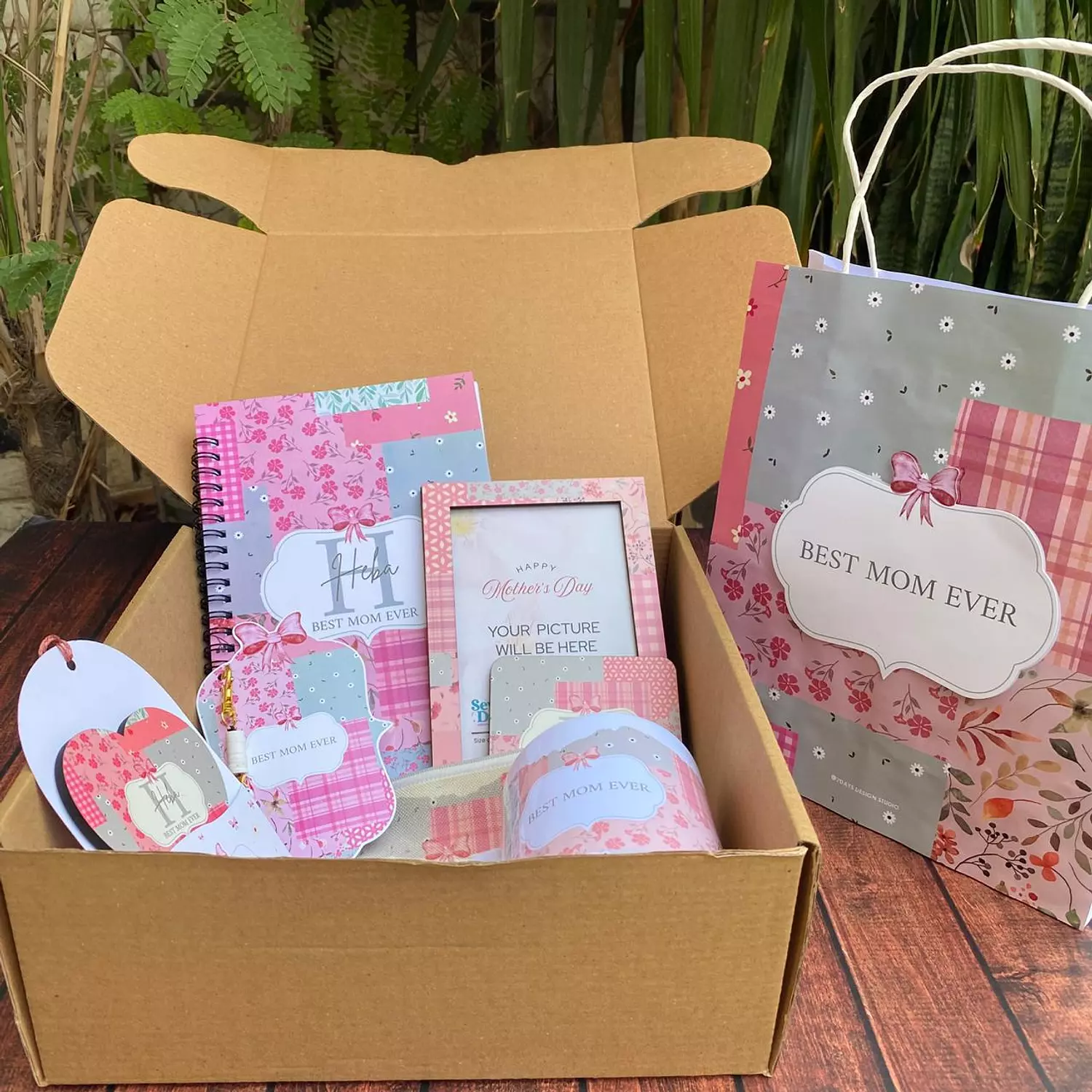 Fabric Patches Gift Box  1