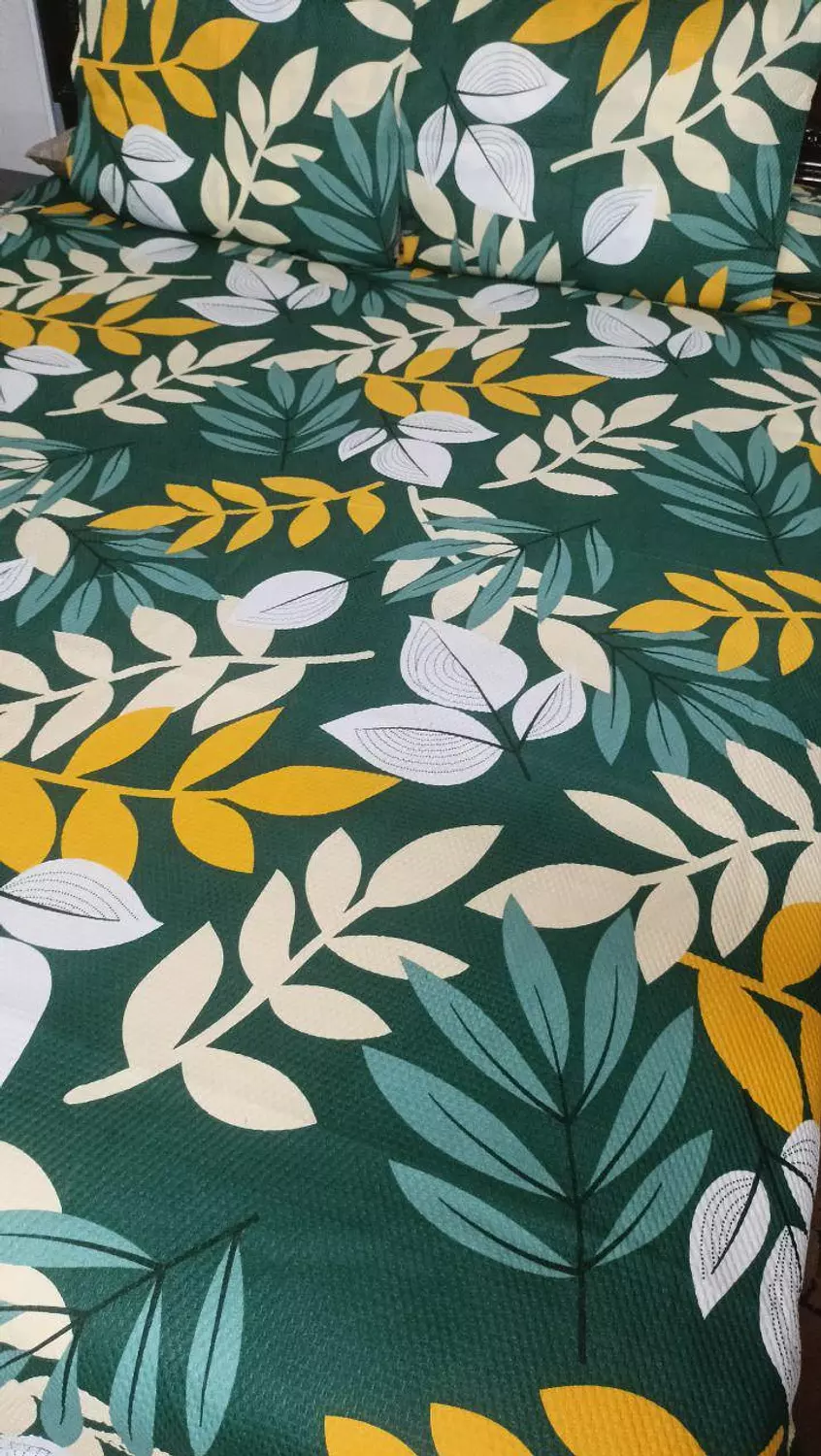 Large bed sheet set pica  hover image