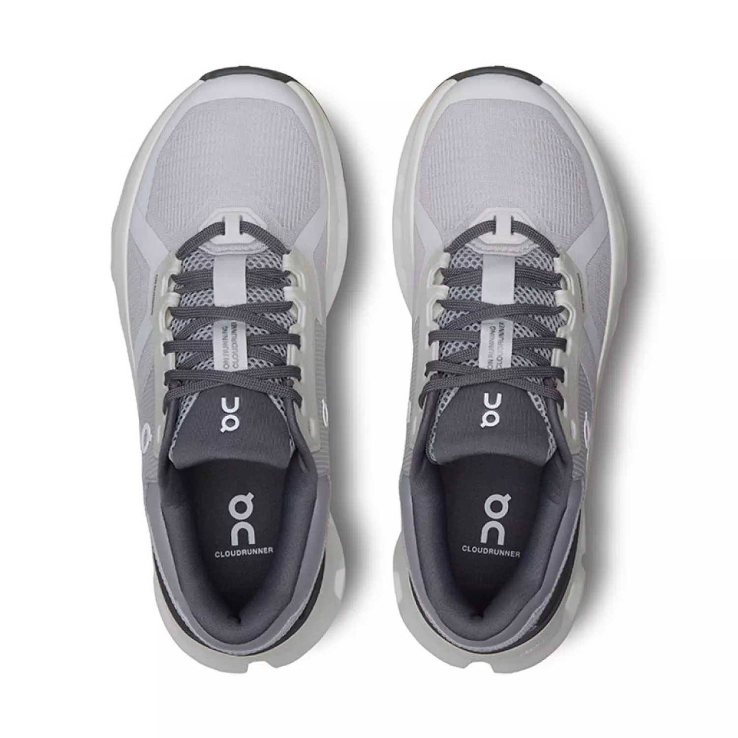 On CloudStratus 2 White Frost hover image