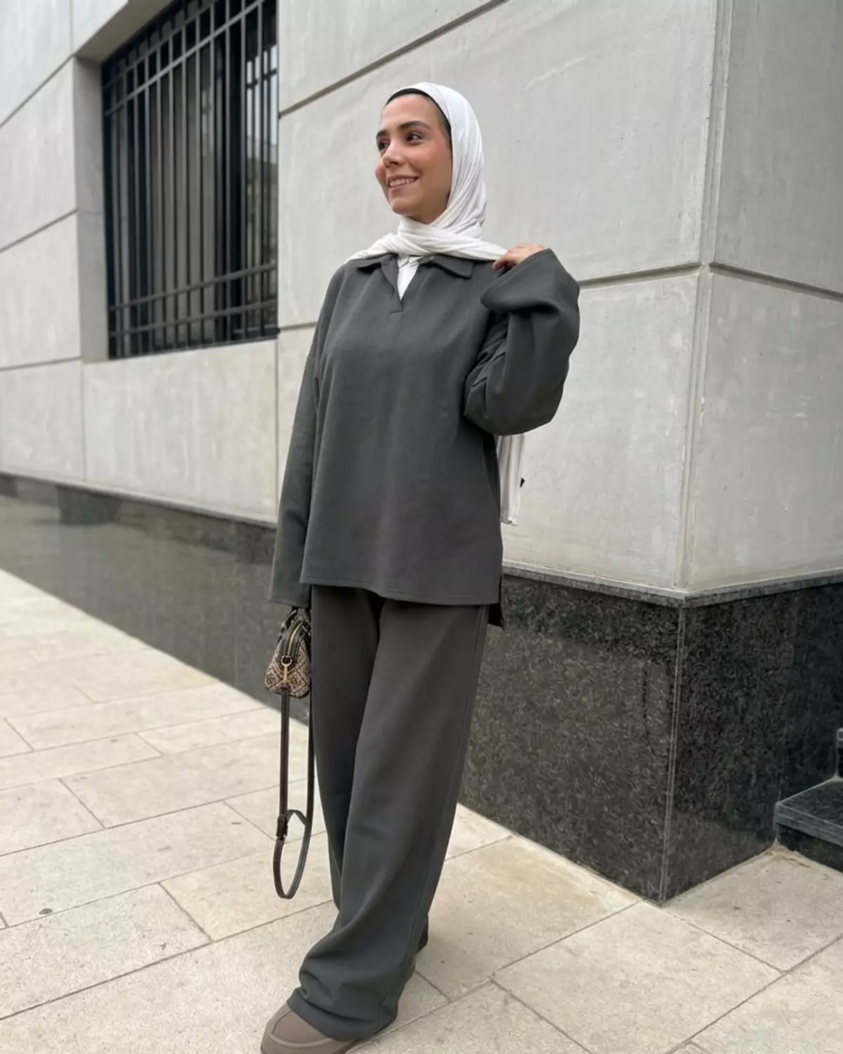 SEA GREEN AURE FORM SET 3