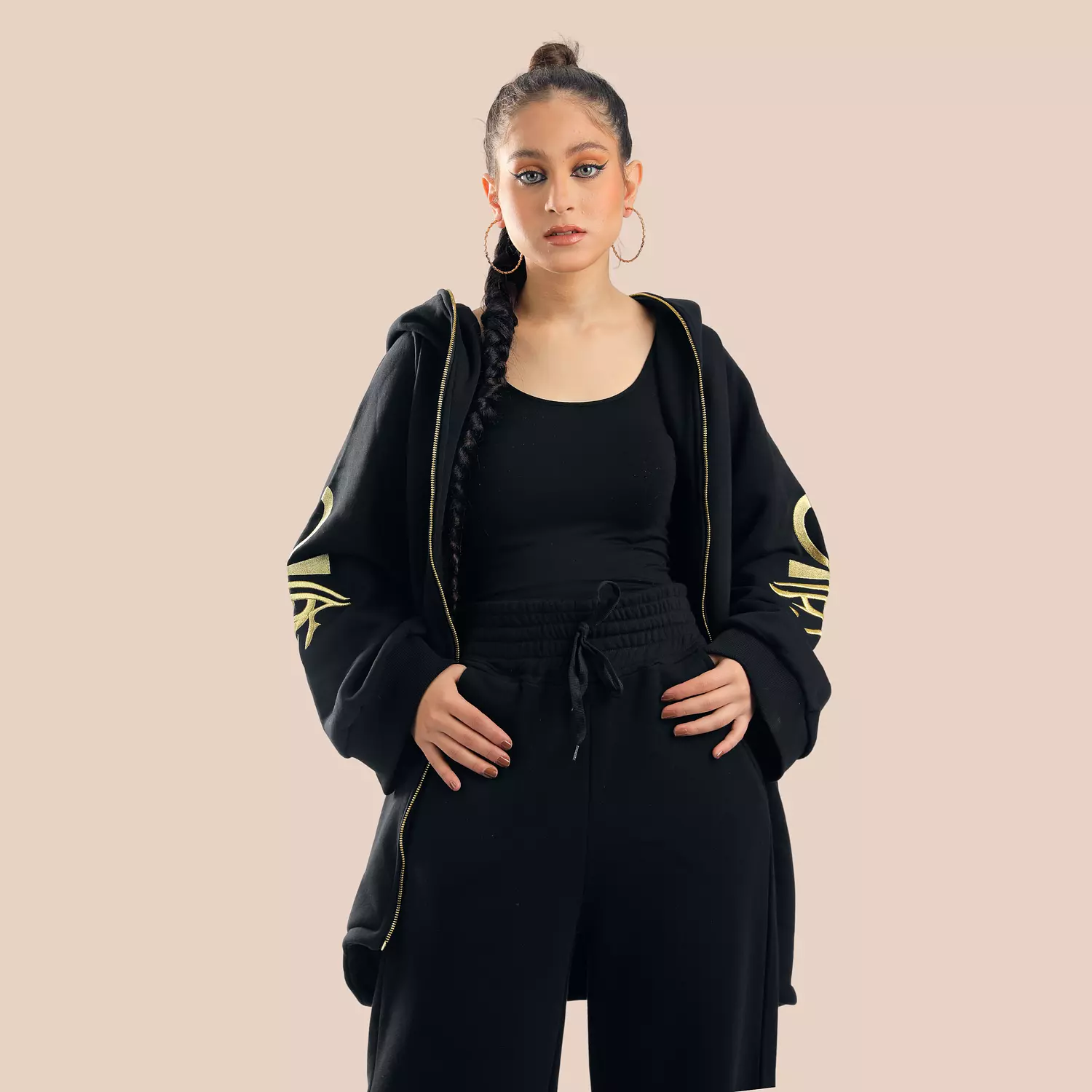 Gold embroidered ancient jacket  2