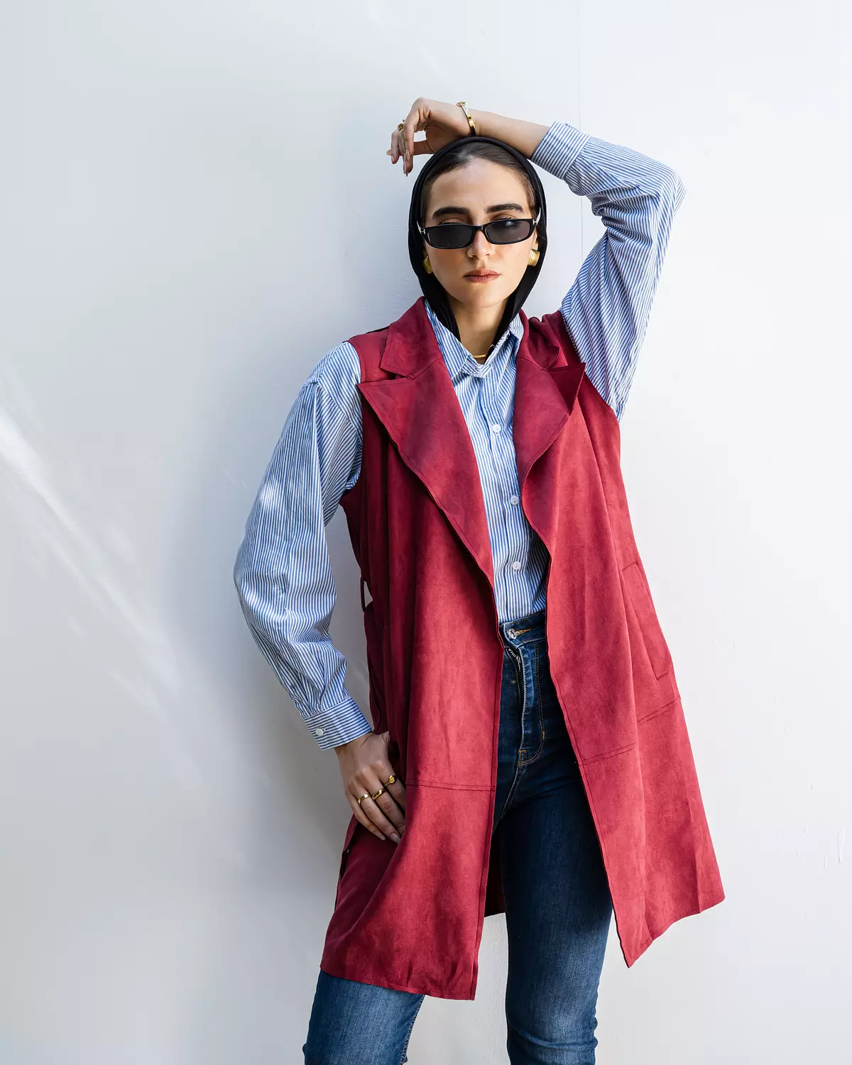 Shamois Vest in Dark Red 1