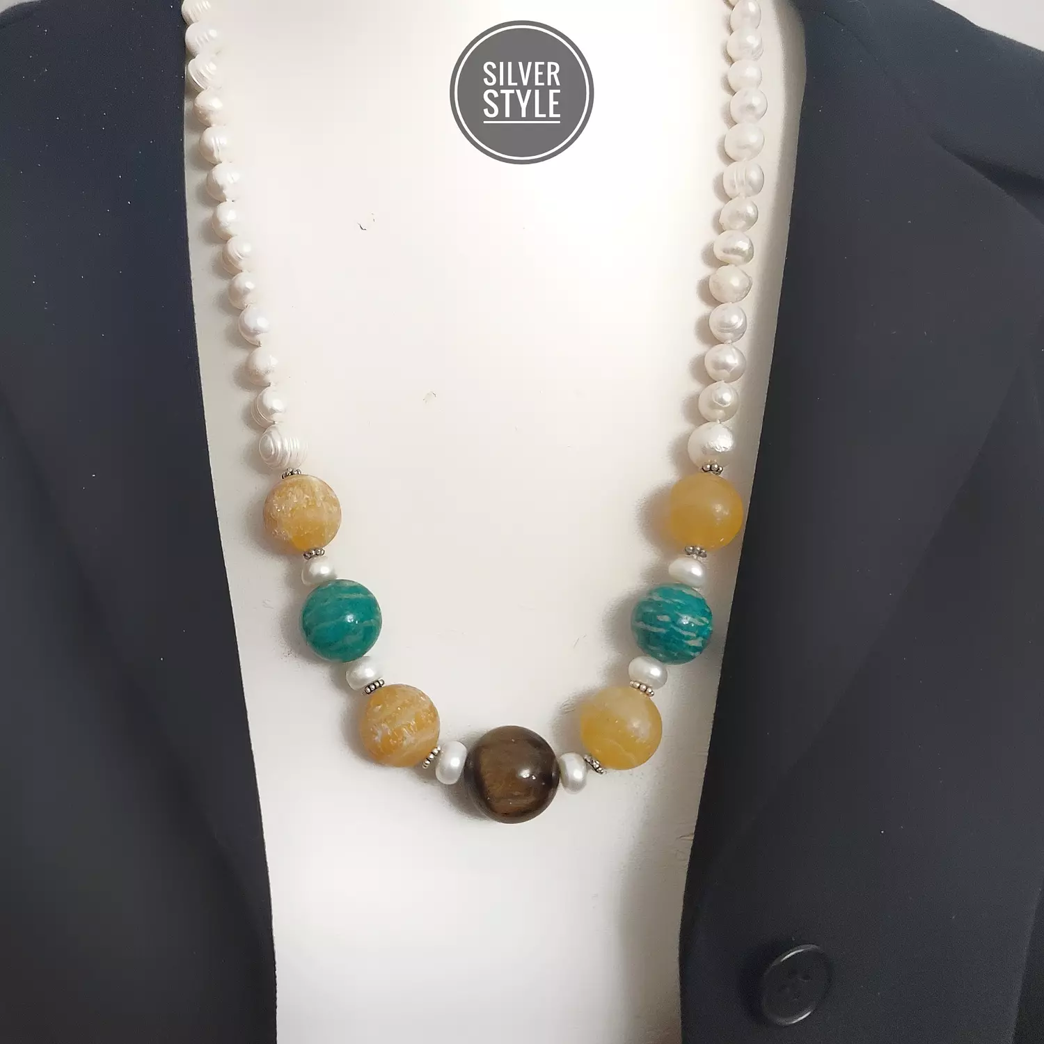 Elegant gem stones image