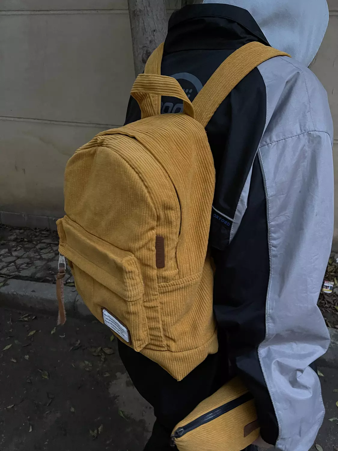 Velvet back bag - Mustard 1