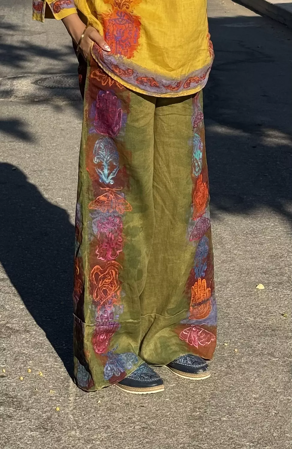 Hand -printed& painted olive linen pants  image