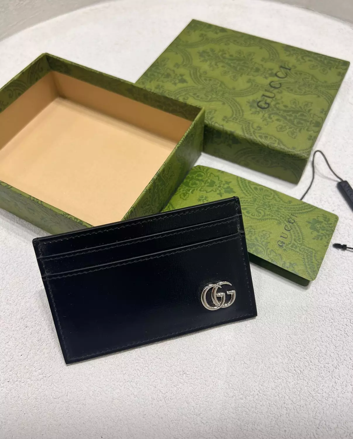 Gucci cardholder wallet  black  image
