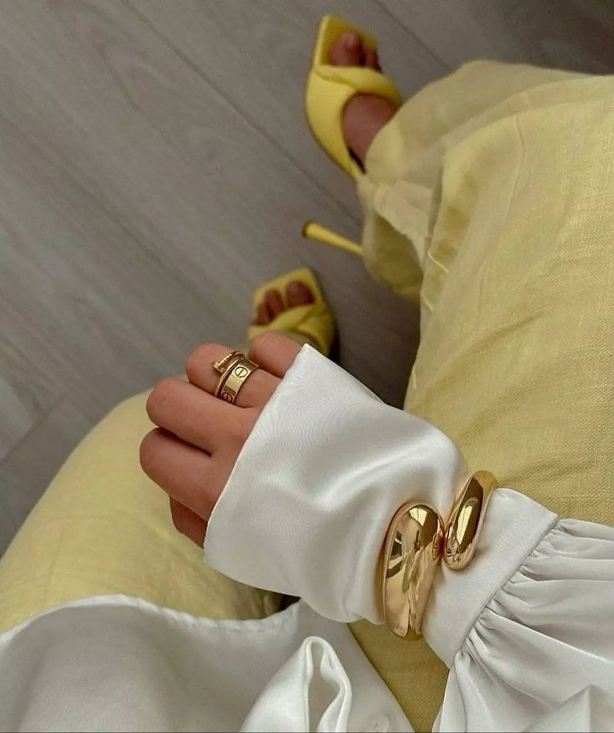 Chunky bangle C205 image