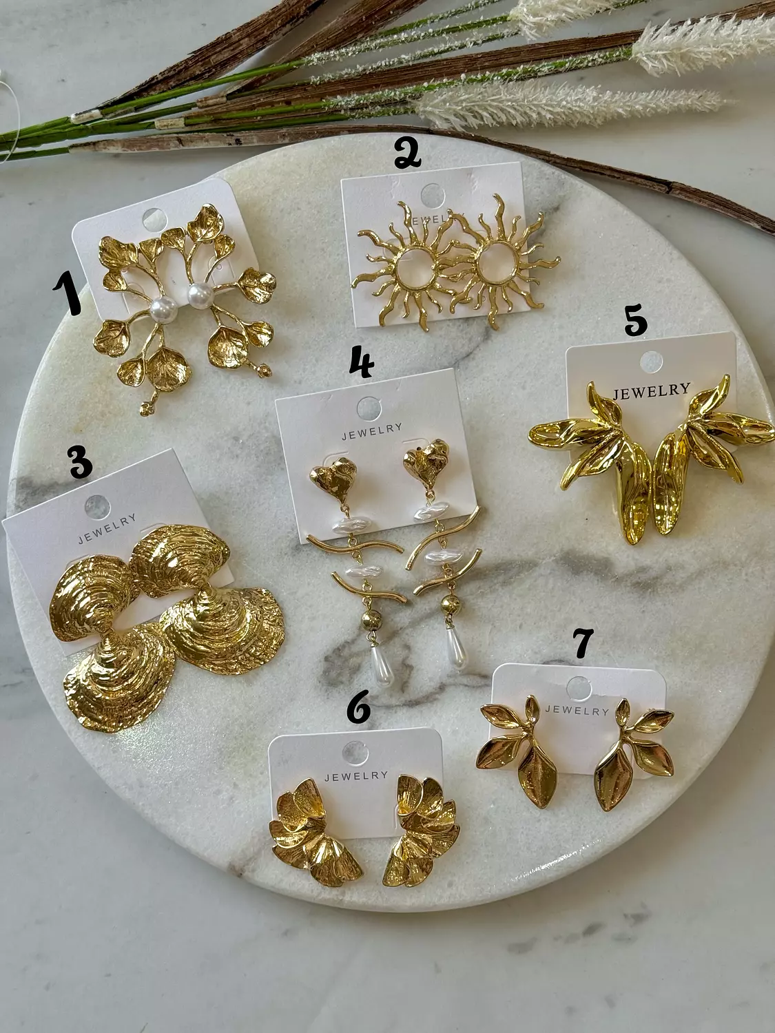 Gold 147 image