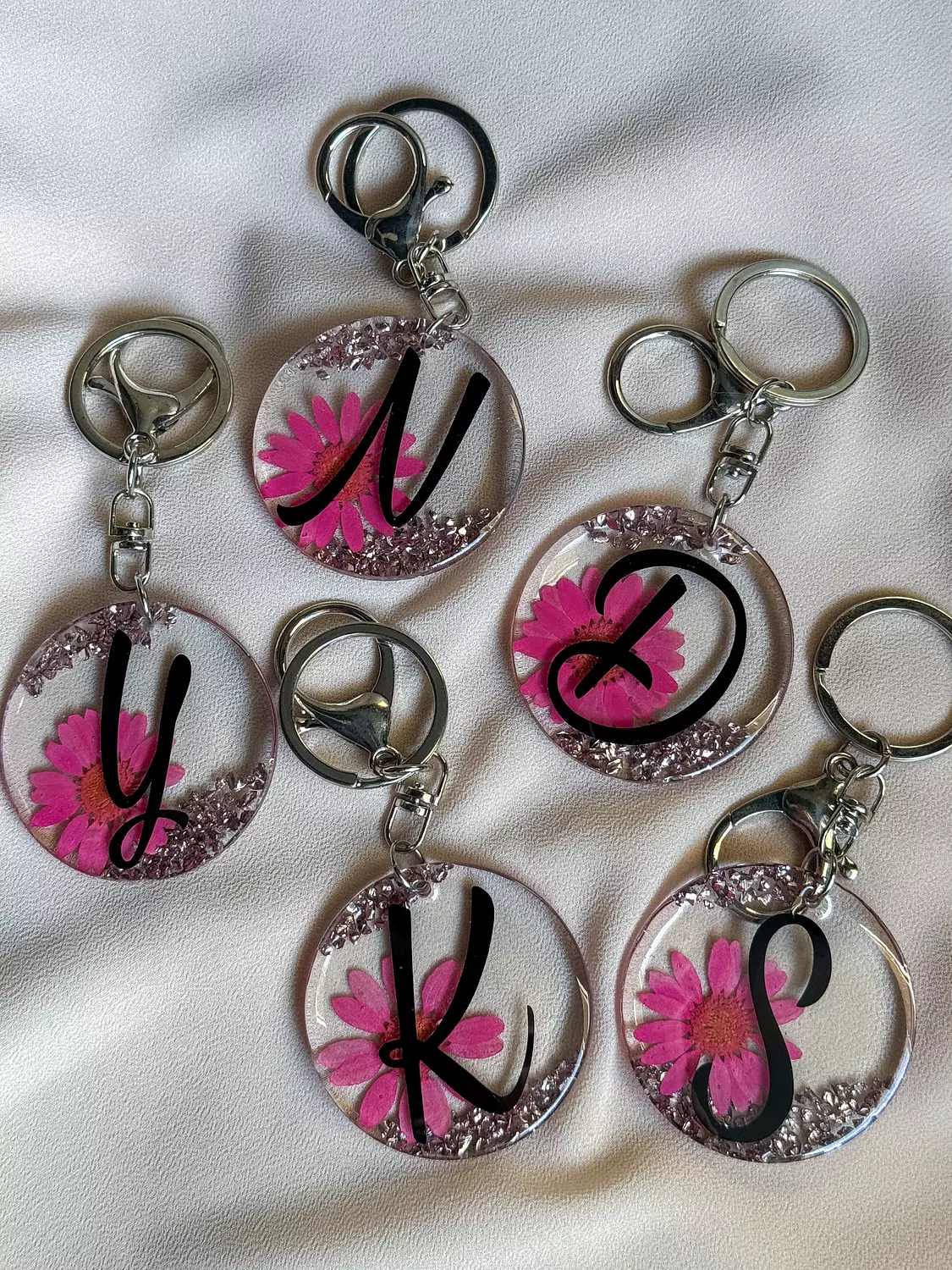 Flowery Acrylic Initial Pink Keychain ( By Order ) 1