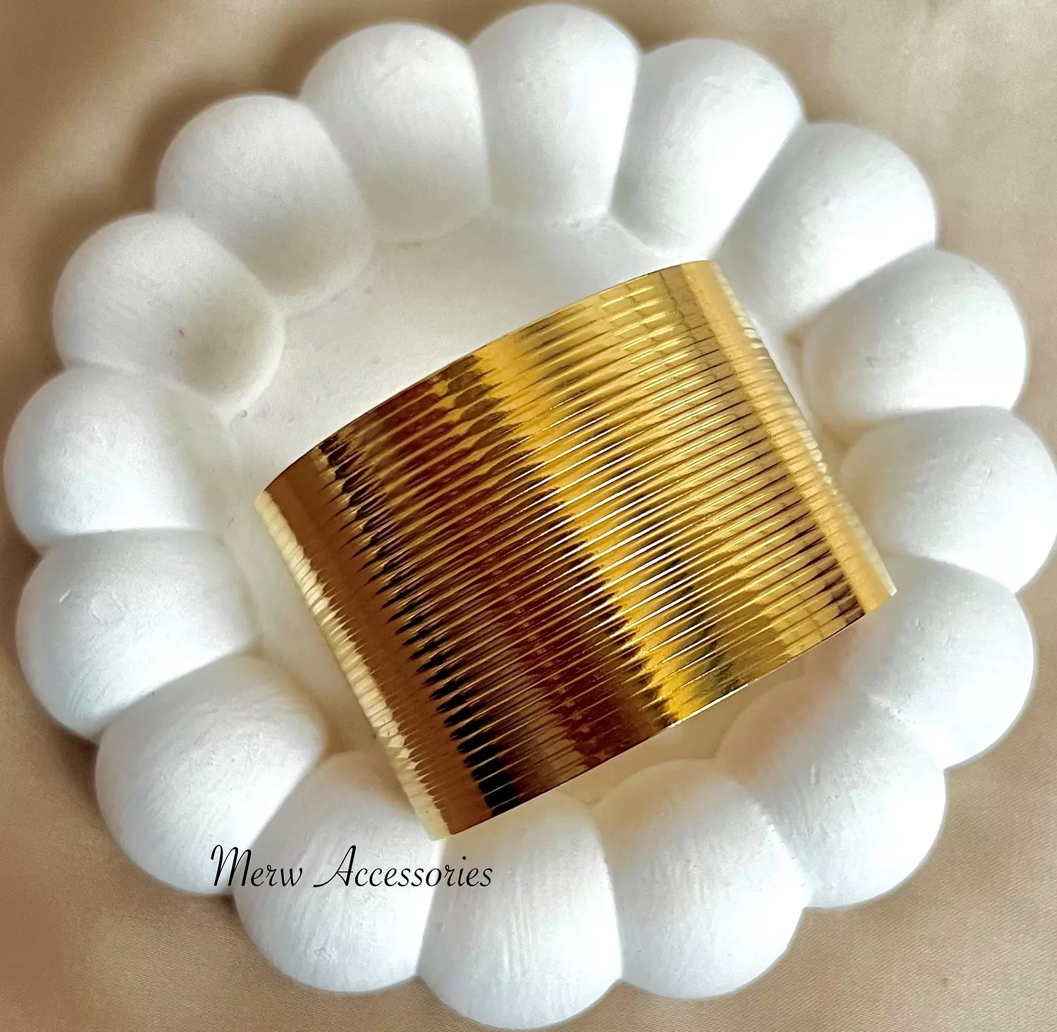Plain wide bangle  3