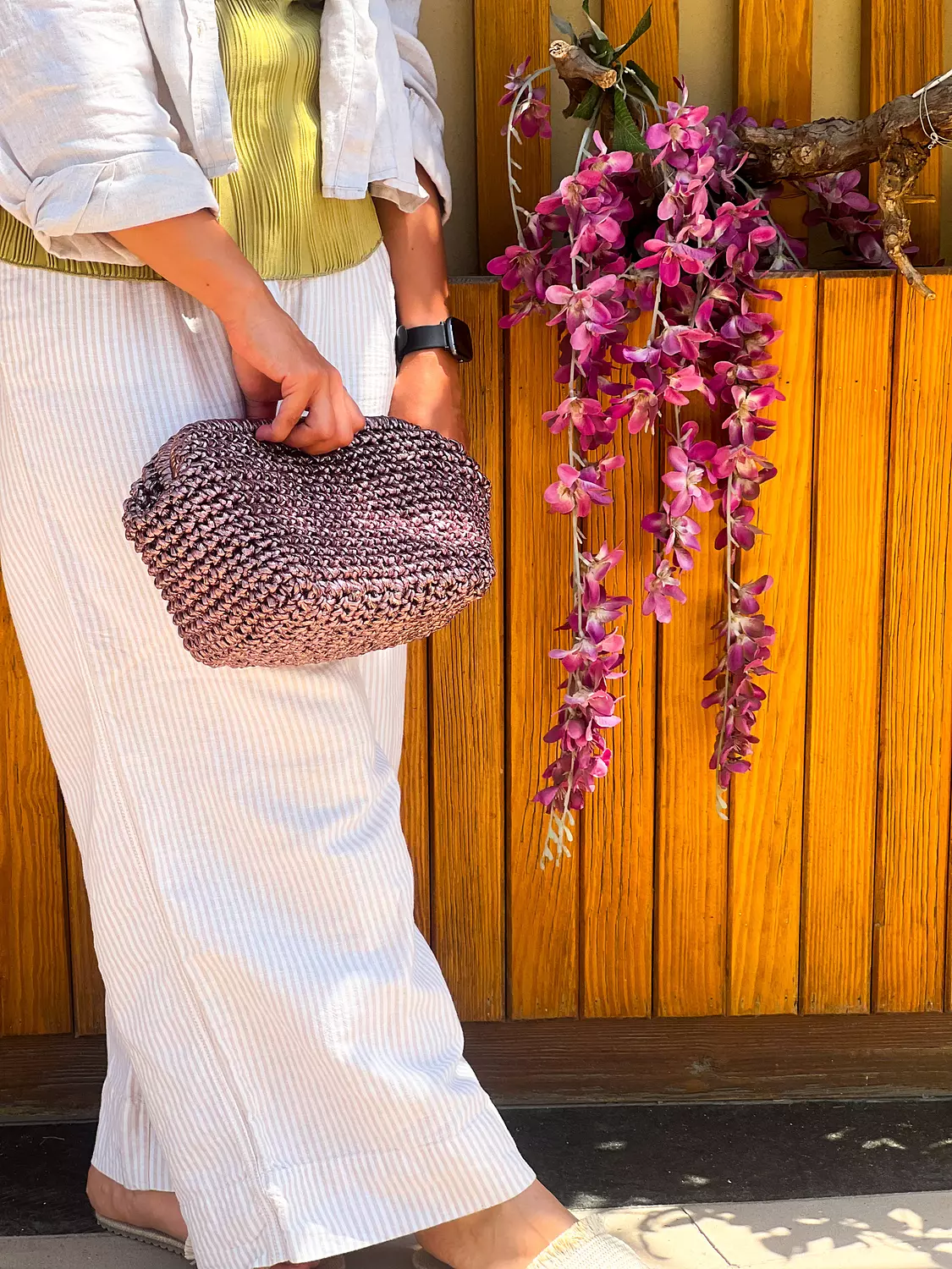 Metallic Raffia Oxidé pouch  hover image