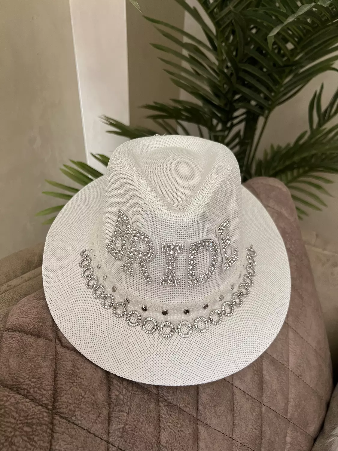Dolly bridal hat 1